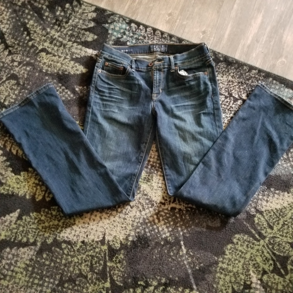 Lucky Brand sweet boot Jean's size 2 / 26